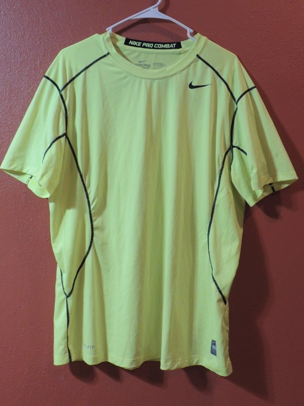 Nike Pro Combat Shirt Men X Large Bright Green Black Outdoor Active Shirt